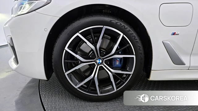 BMW 5 Series (G30) id 4355869 из Кореи 15