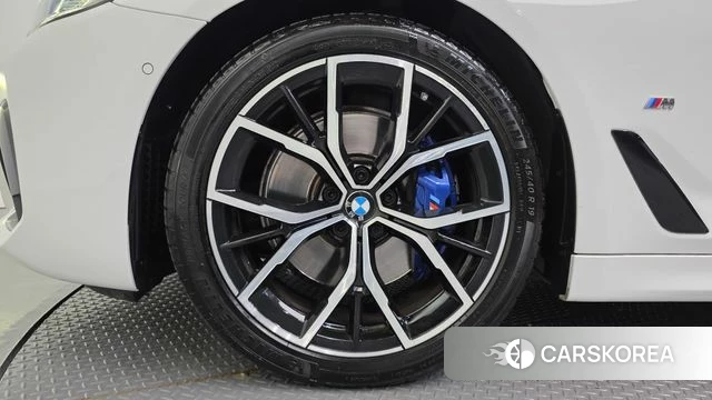 BMW 5 Series (G30) id 4730466 из Кореи 15