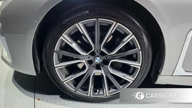 BMW 7 Series (G11) id 4641976 из Кореи 33