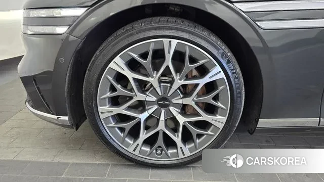 Genesis G90 (RS4) id 3634279 из Кореи 15