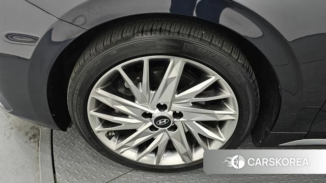 Hyundai The New Grandeur IG id 3800137 из Кореи 15