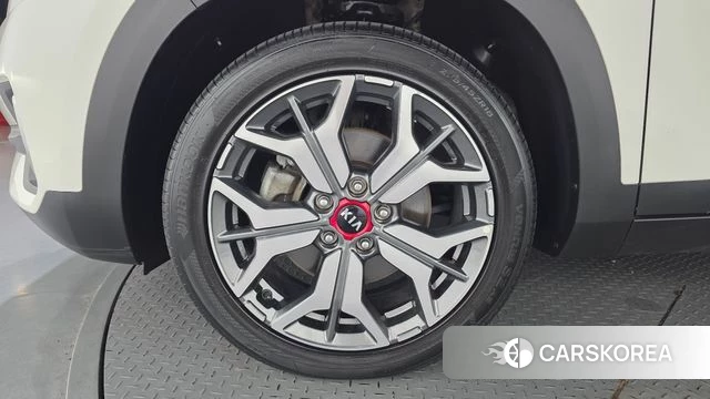 Kia Seltos id 4741493 из Кореи 15