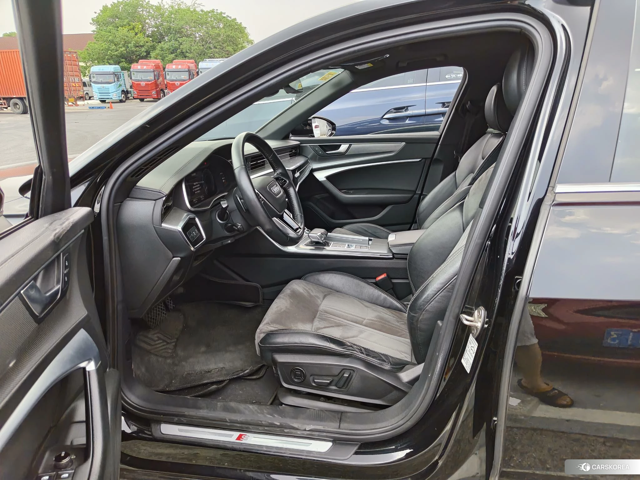 Audi A6L PHEV id 4419186 из Китая 13