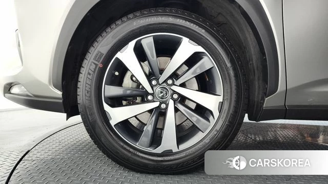 Lexus NX300h id 3795611 из Кореи 15