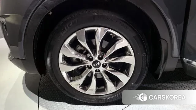 Kia The New Sorento id 3464638 из Кореи 15