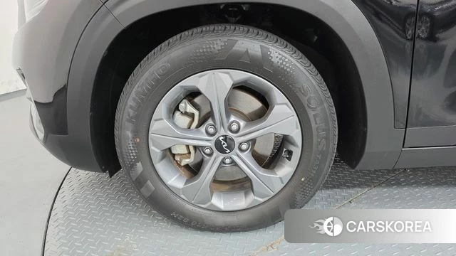 Kia Seltos id 4740579 из Кореи 32