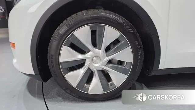 Tesla Model Y id 3416977 из Кореи 15