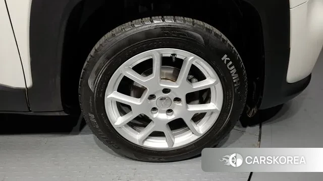 Jeep Renegade id 3504824 из Кореи 15