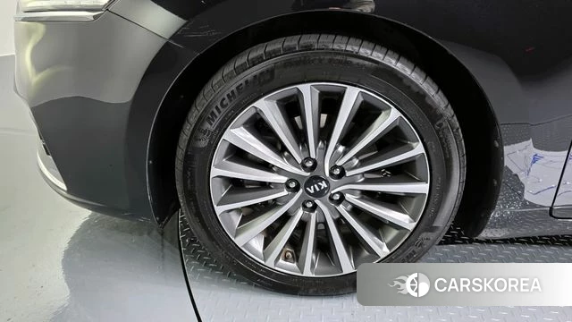 Kia Come New K7 id 4325809 из Кореи 15