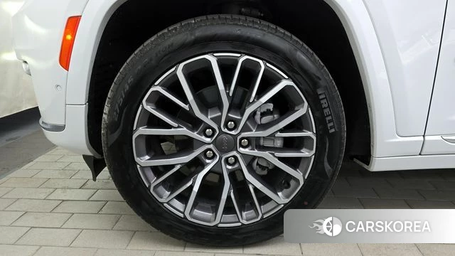 Jeep Grand Cherokee (WL) id 3811631 из Кореи 15