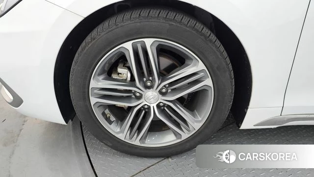 Hyundai Grandeur IG id 4197141 из Кореи 27