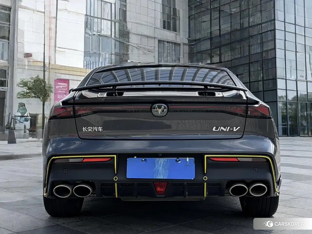 Chang'an Changan UNI-V 2022 Silver/gray из Китая, фото 5