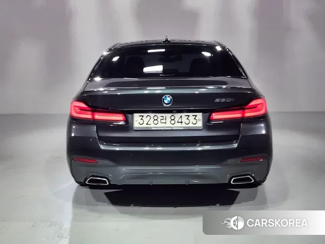 BMW 5 Series (G30) id 2896132 из Кореи 15