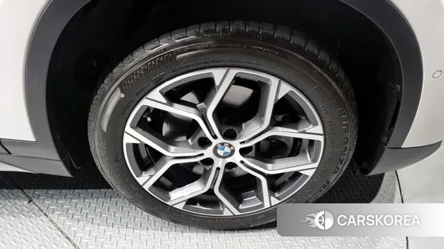 BMW X1 (F48) id 2890407 из Кореи 15