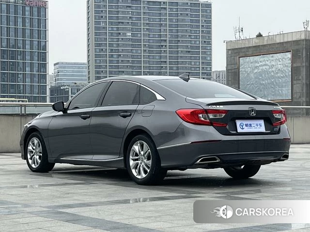 Honda Accord id 4260913 из Китая 17