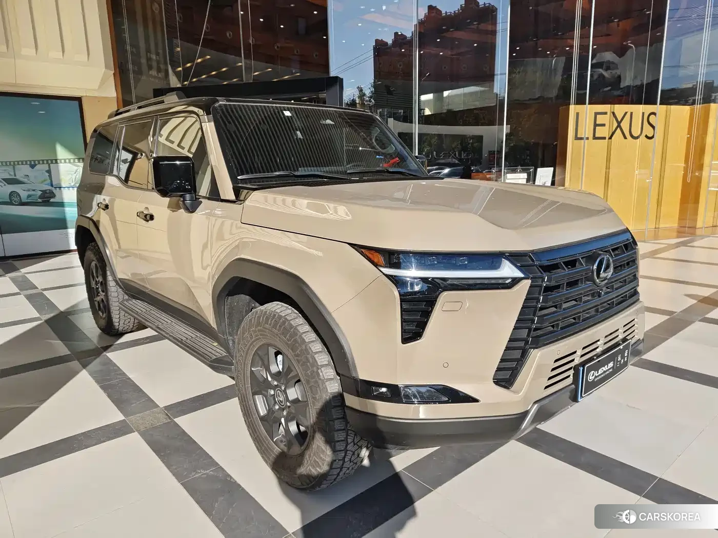 Lexus GX id 4589451 из Китая 18
