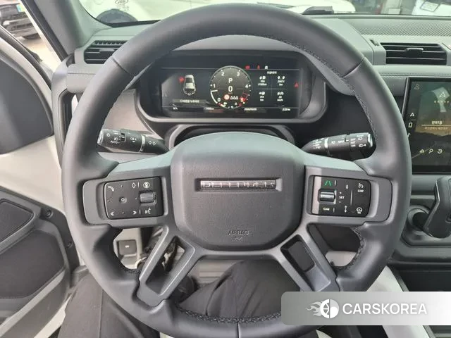 Land Rover Defender (L663) id 3750777 из Кореи 15