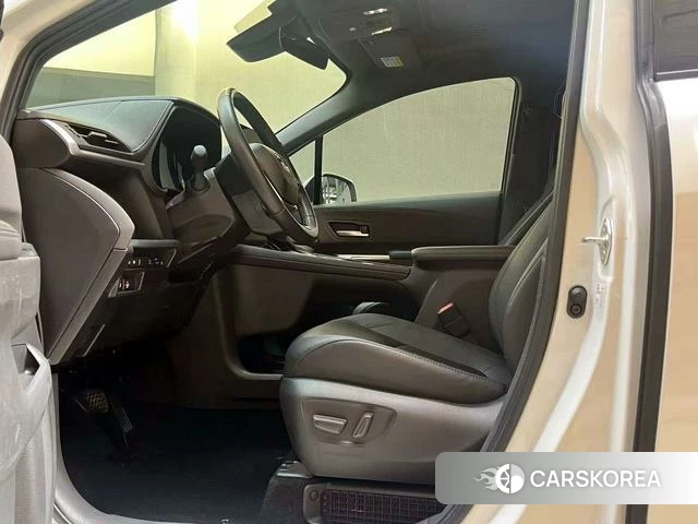 Toyota Saina id 4258324 из Китая 9