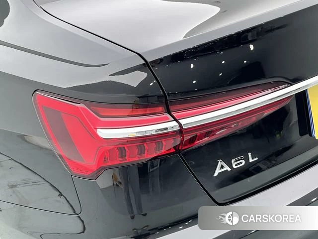 Audi A6L id 4205608 из Китая 23