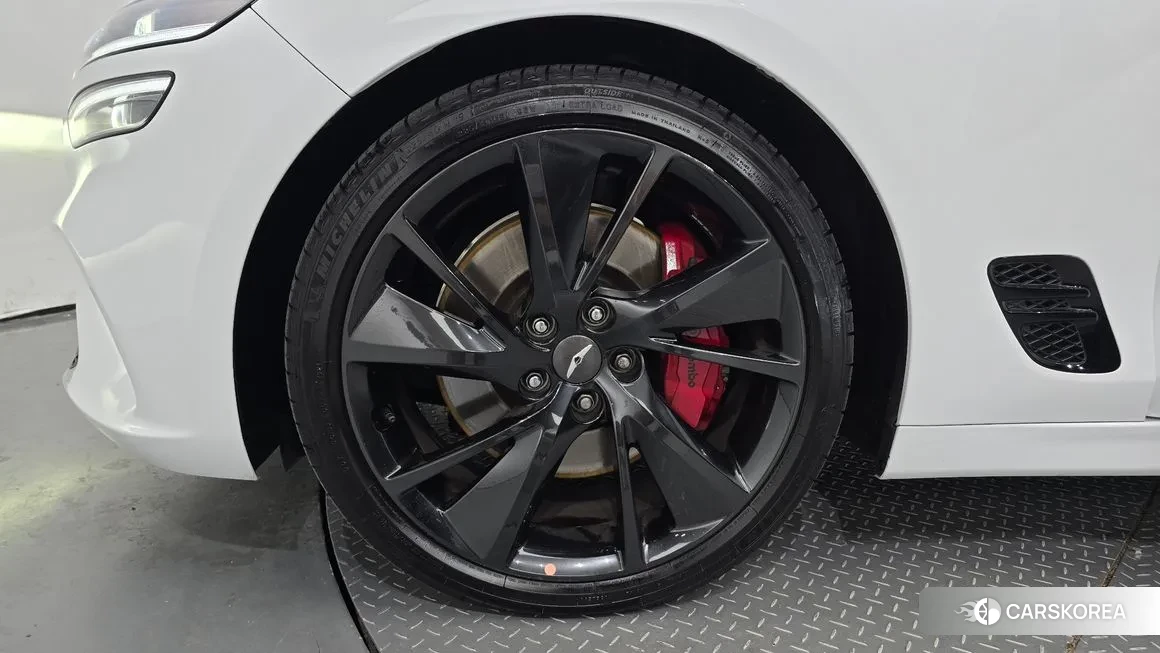 Genesis The New G70 id 1933852 из Кореи 15