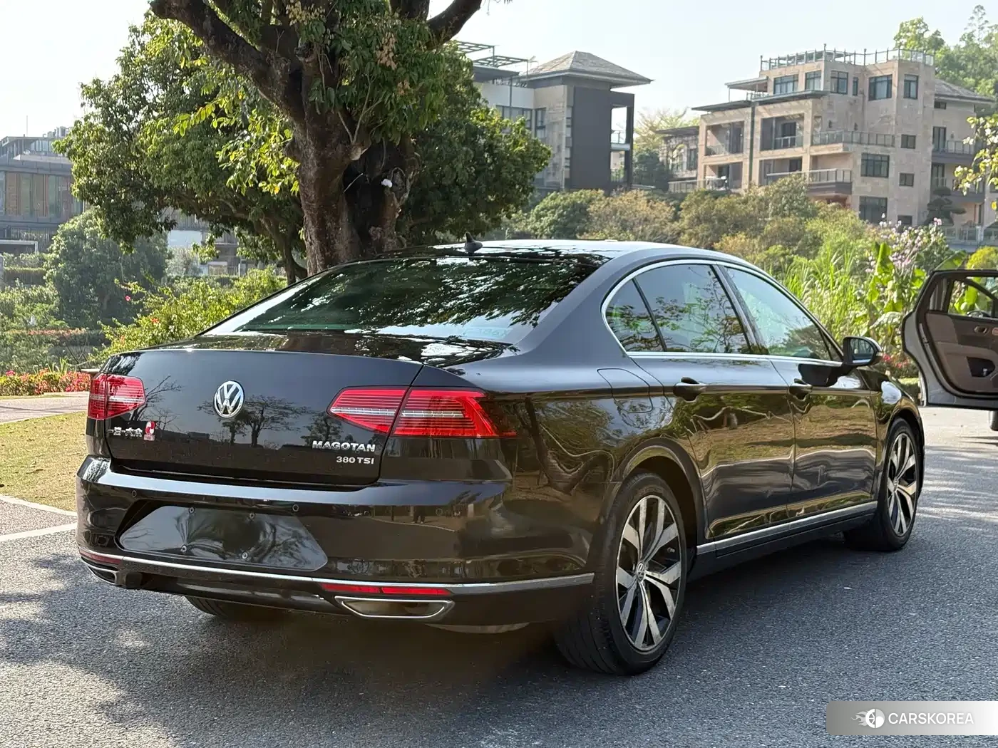 Volkswagen Magotan 2019 Черный из Китая, фото 5