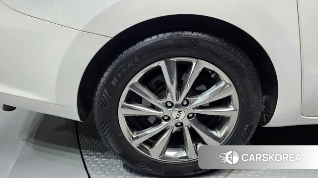 Kia The New Carnival id 4232588 из Кореи 32