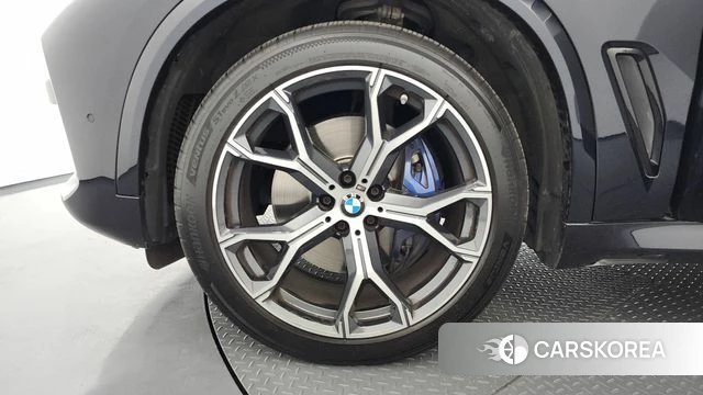 BMW X5 (G05) id 4463359 из Кореи 32