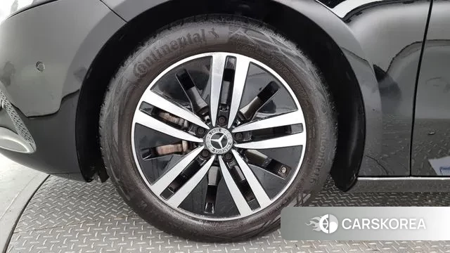 Mercedes-Benz A-Class W177 id 3022460 из Кореи 15