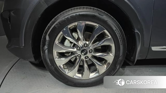 Kia The New Sorento id 3925201 из Кореи 15