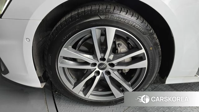 Audi A6 (C8) id 3910594 из Кореи 15