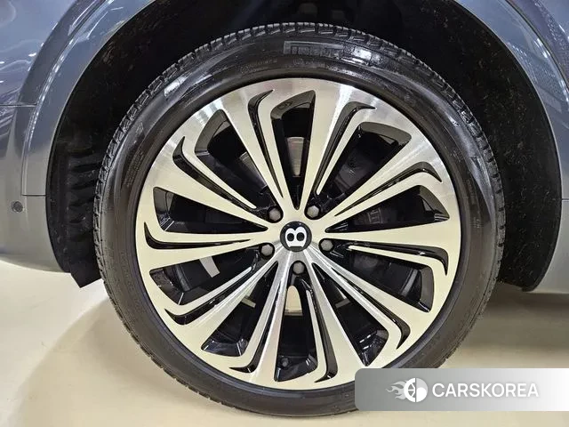 Bentley Bentayga id 3567133 из Кореи 15