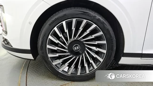 Hyundai Grandeur Hybrid (GN7) id 3016324 из Кореи 15