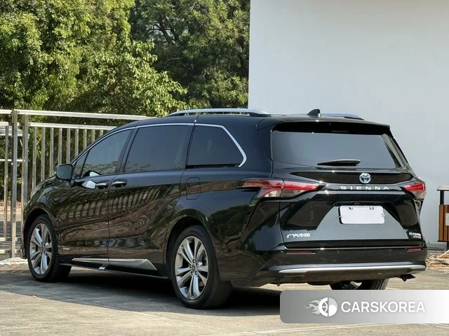 Toyota Saina id 3983343 из Китая 18