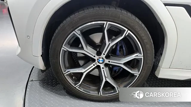 BMW X6 (G06) id 3316895 из Кореи 15