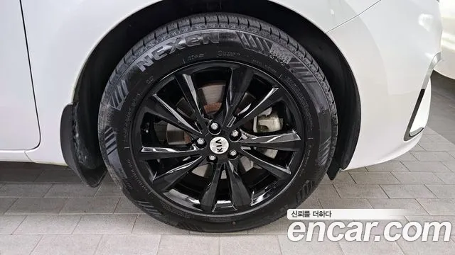 Kia The New Carnival id 2719254 из Кореи 15