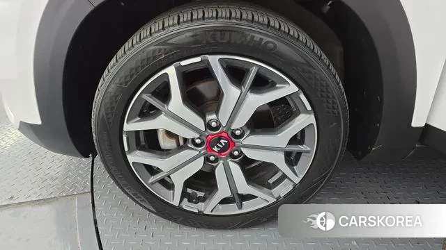 Kia Seltos id 3318808 из Кореи 15