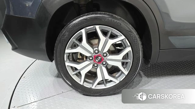 Kia Seltos id 4482767 из Кореи 27