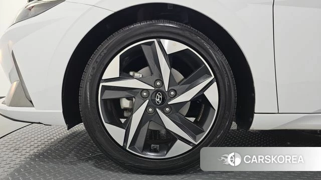 Hyundai Avante Hybrid (CN7) id 4541386 из Кореи 25