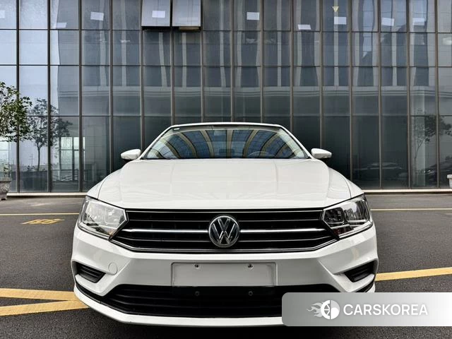 Volkswagen Bora id 4260996 из Китая 9