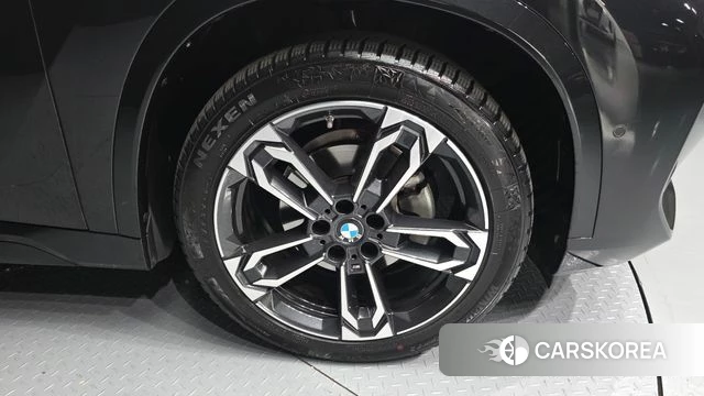 BMW X1 (U11) id 3940012 из Кореи 15