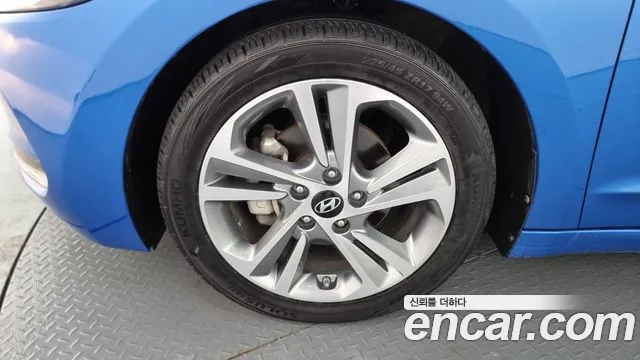 Hyundai Avante AD id 2627960 из Кореи 15