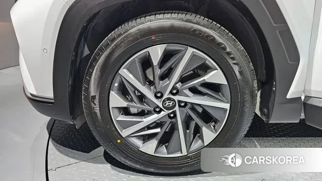 Hyundai Tucson (NX4) id 3462648 из Кореи 15