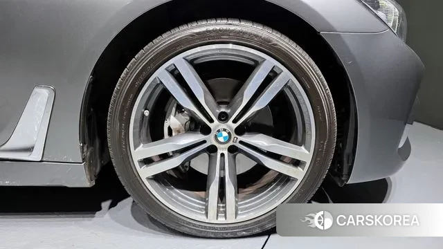 BMW 7 Series (G11) id 3308042 из Кореи 15