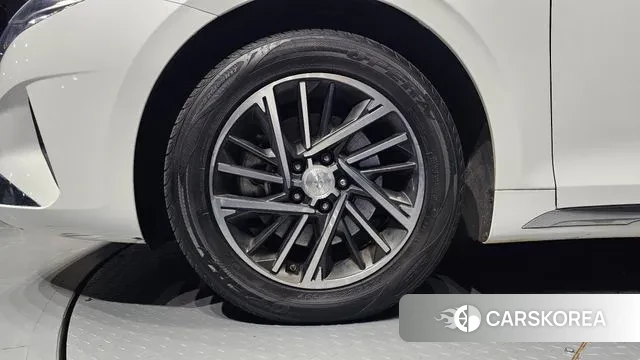 Hyundai The New Grandeur IG id 3777716 из Кореи 15