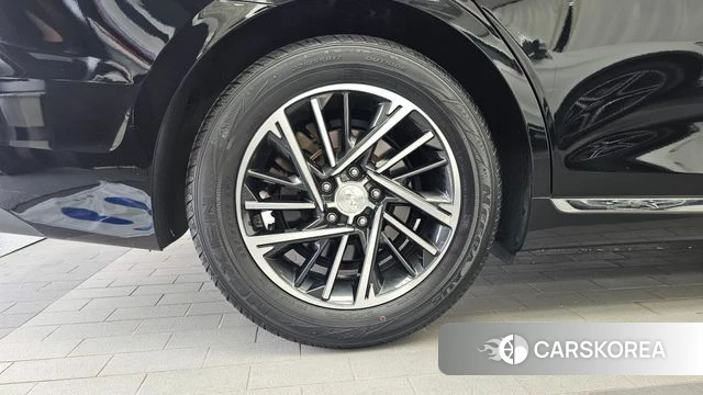 Hyundai The New Grandeur IG id 4518917 из Кореи 15