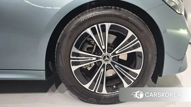 Mercedes-Benz E-Class W214 id 3431343 из Кореи 15