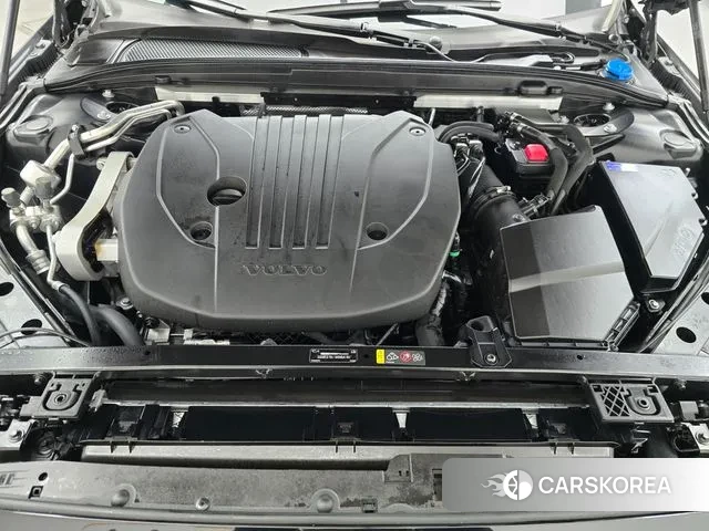 Volvo S60 3rd generation id 3679975 из Кореи 15