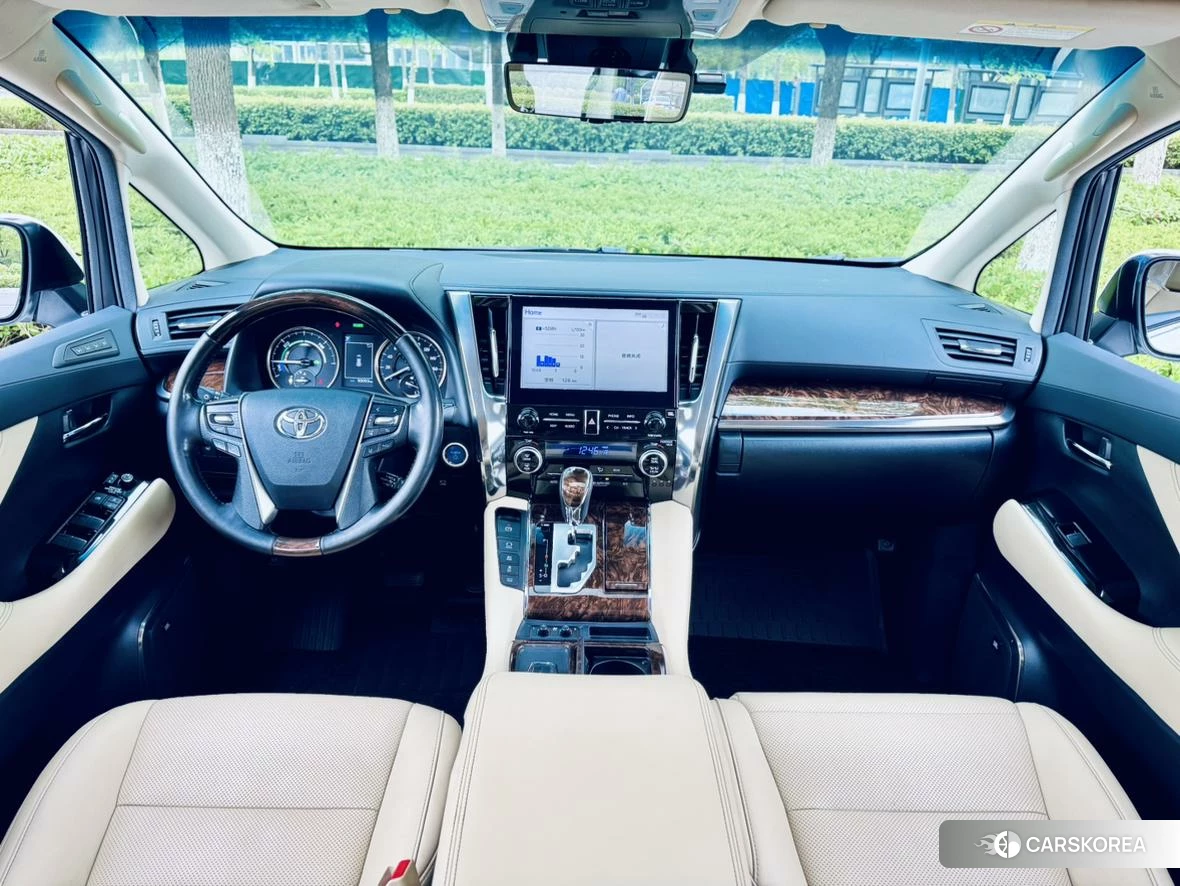 Toyota Elfa 2021 Белый из Китая, фото 5