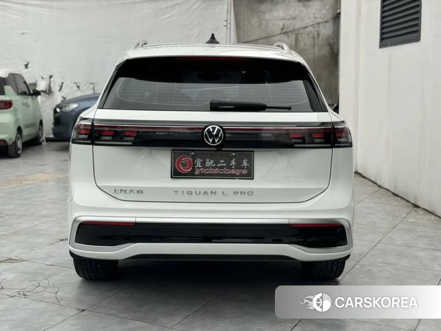 Volkswagen Tiguan L id 4215571 из Китая 19