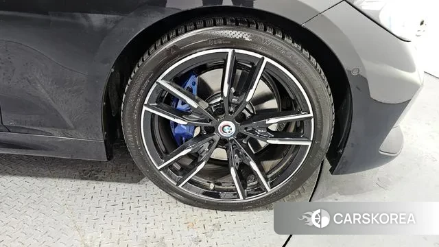 BMW 3 Series (G20) id 3629645 из Кореи 15